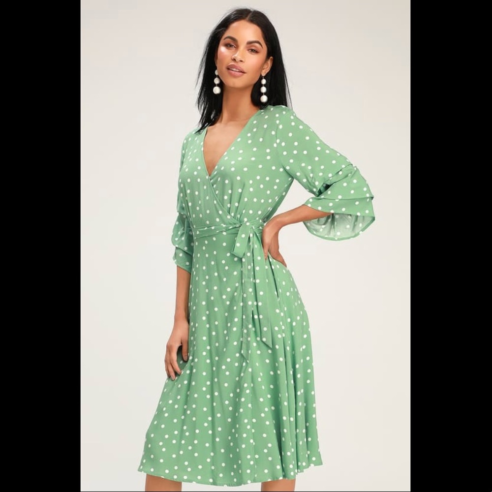 NWT LuLu’s Green & White Polka Dot Wrap Midi Dress